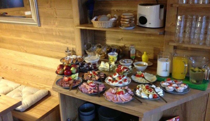 Pension Monika + Apartments Špindlerův Mlýn